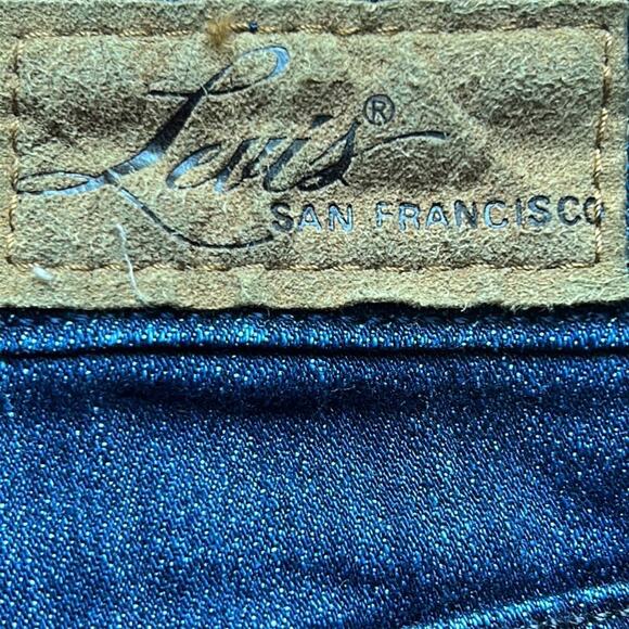 Levi’s Jeans Women's Size 4 or 27 Dark Wash Demi Curve Classic Capri - Picture 3 of 6